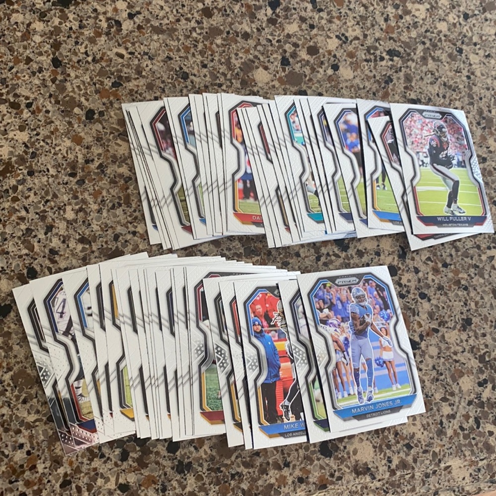 50 Card Prizm LOT nfl
